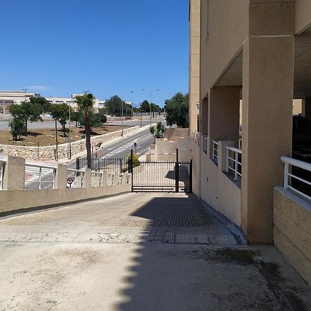 Relájate y disfruta del sol en hermosas playas, apartamento espectacular  Santa Pola Esterno foto